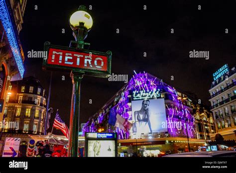 galeries lafayette metro station